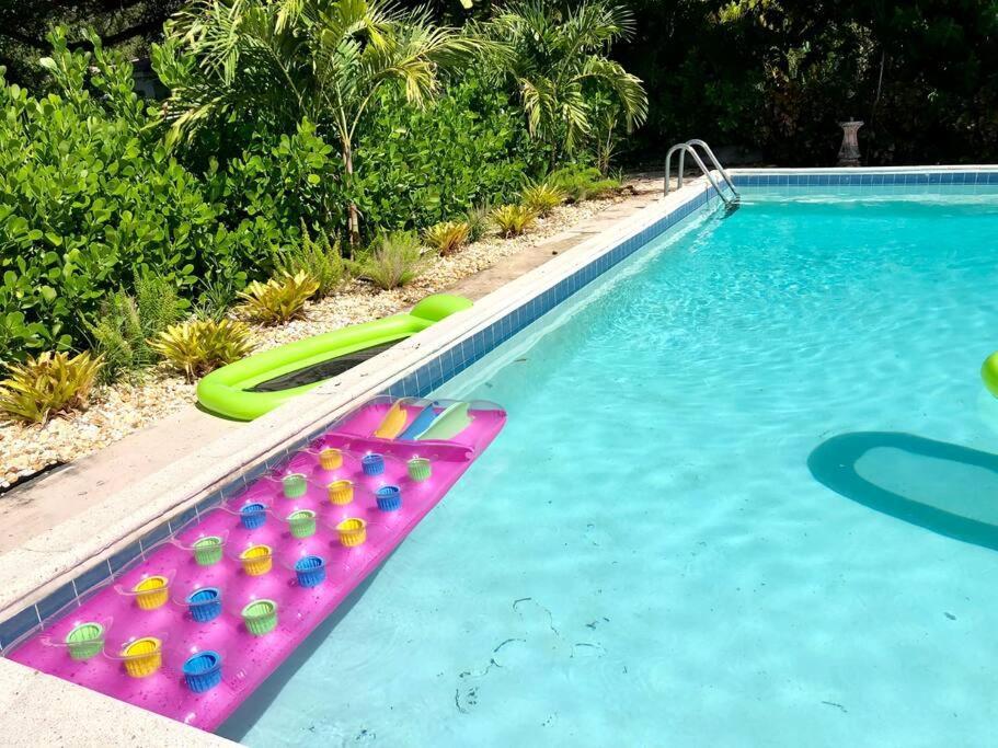 House With Pool, 10 Mins Drive To The Beach! Miami Shores Exterior foto